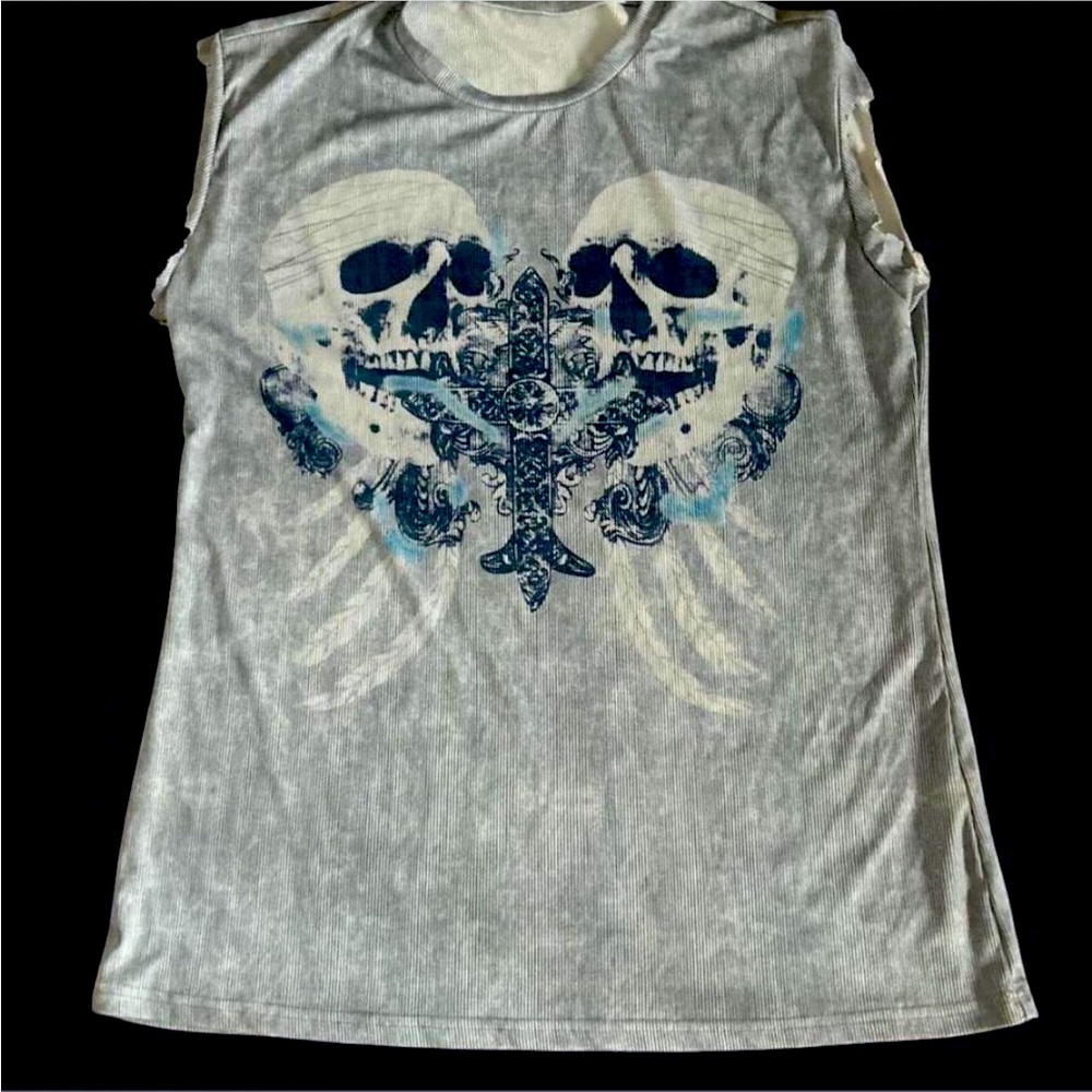 Gray Sleeveless Top with Skull Design